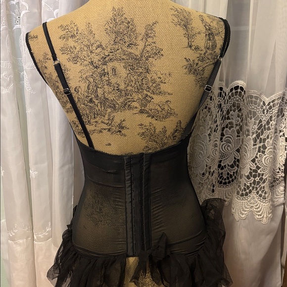 Victoria's Secret Black Rhinestone Embellished Corset Sz 34C - Picture 5 of 12